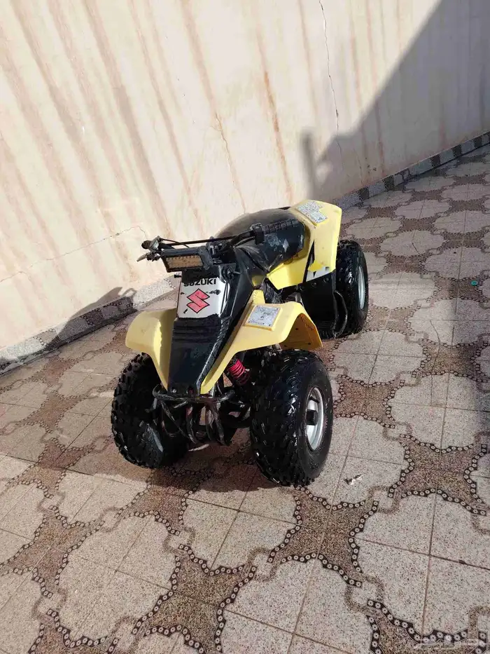 دباب للبيع سيزوكي شغال على الشرط نشيط قوه مقاس 80 0