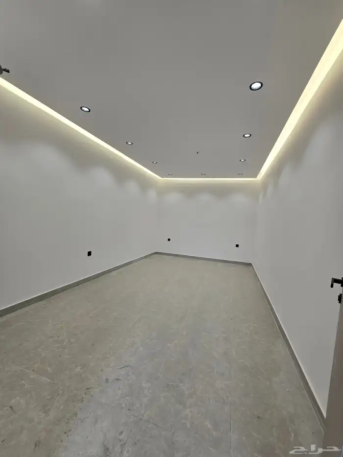 فيلا فالعزيزية حي الدفاع _ مساحة 230 مسطح البناء 411 1