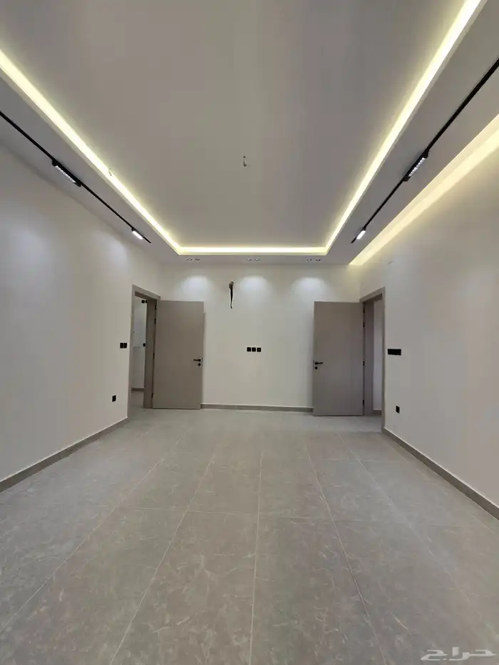 فيلا فالعزيزية حي الدفاع _ مساحة 230 مسطح البناء 411 6