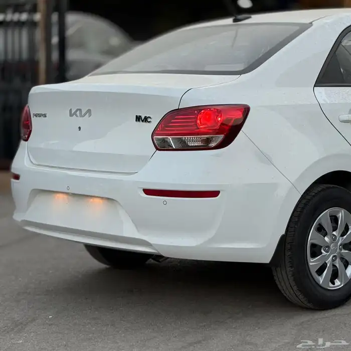 كيا بيحاس ستاندر GL 2026 3