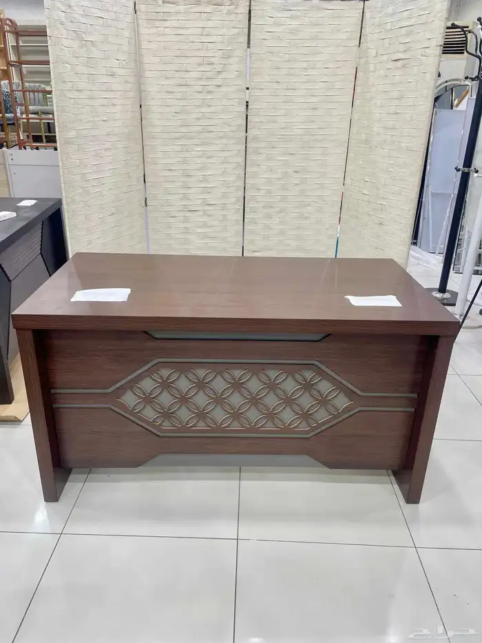 جديد مكتب ادارية و مكتب فخم حق مدير متوفر مع كراسي 5