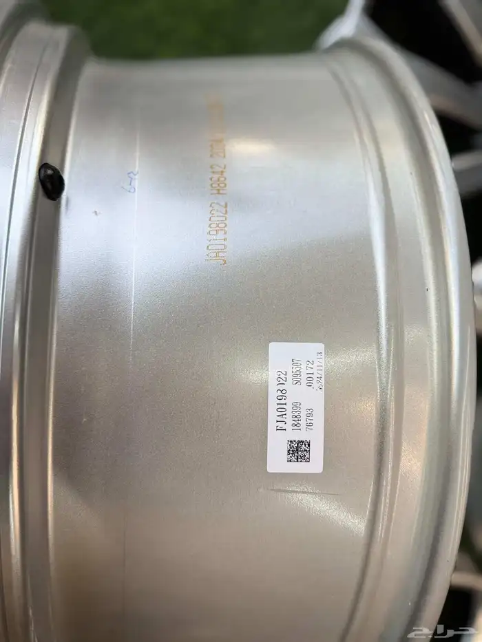 جنوط رنج روفر SV مقاس 23اصلي وكاله موديل 2025 6