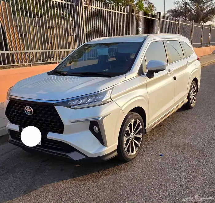 للبيع فيلوز 2024 3