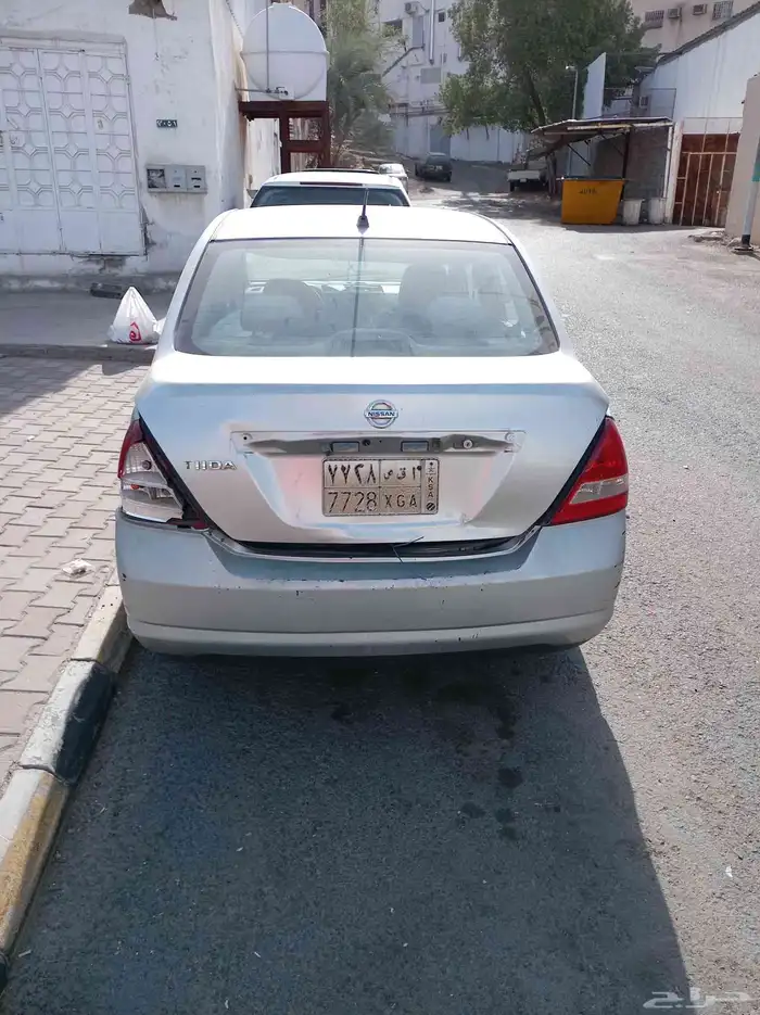 نيسان تيدا للتشليح 0