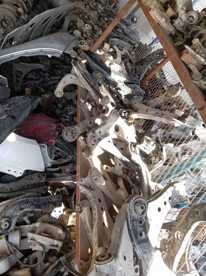 مقصات كامري و فلنجات و مساعدات 0