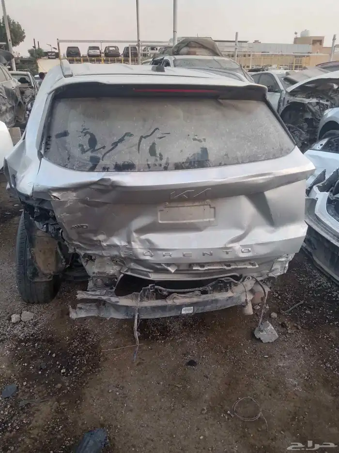 كيا سورينتو 2024 تشليح قطع غيار 1