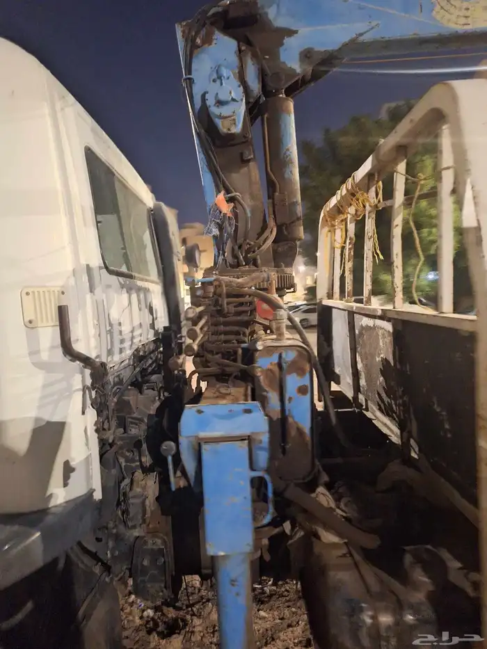 سطحه للبيع مع رافعه للبيع على السوم 1