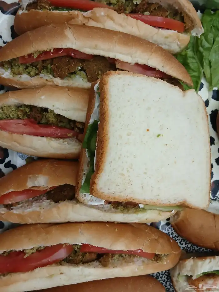 سندوتشات وكوراسونات ام فيصل جدة 10