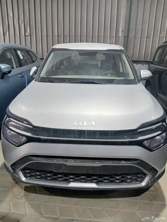 كيا كارينز استاندرد موديل 2025 بسعر حصري 0