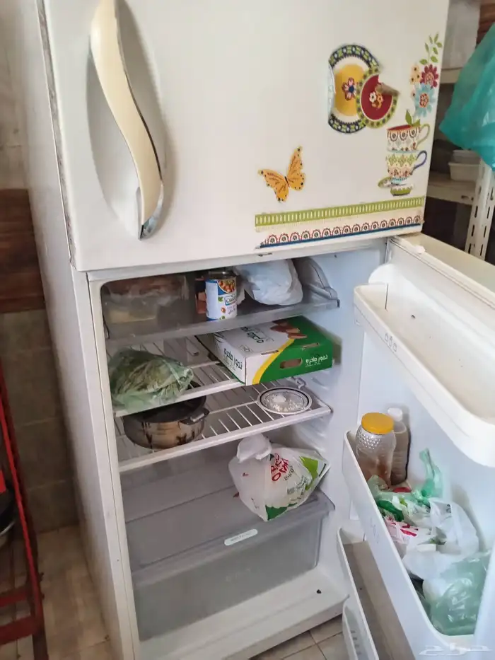 ثلاجة كبيره LG للبيع أعلى سعر. 2