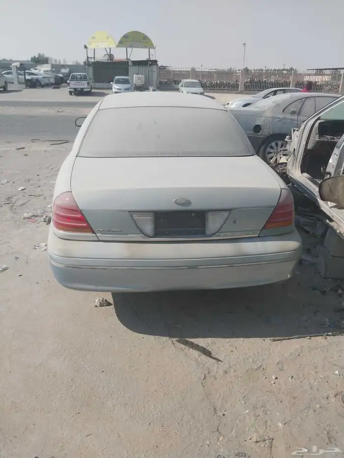 فورد فكتوريا 1