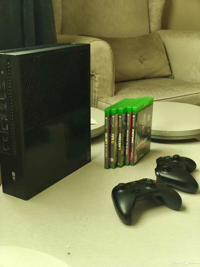 اكس بوكس ون نظيف جدا جدا للبيع بسعر رخيص Xbox one 3