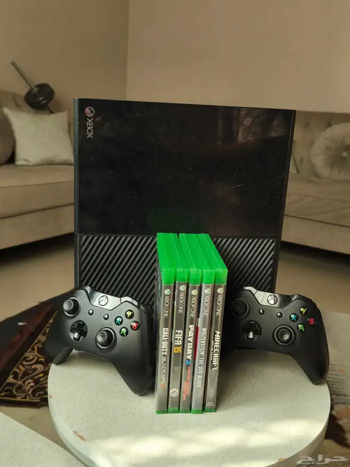 اكس بوكس ون نظيف جدا جدا للبيع بسعر رخيص Xbox one 1