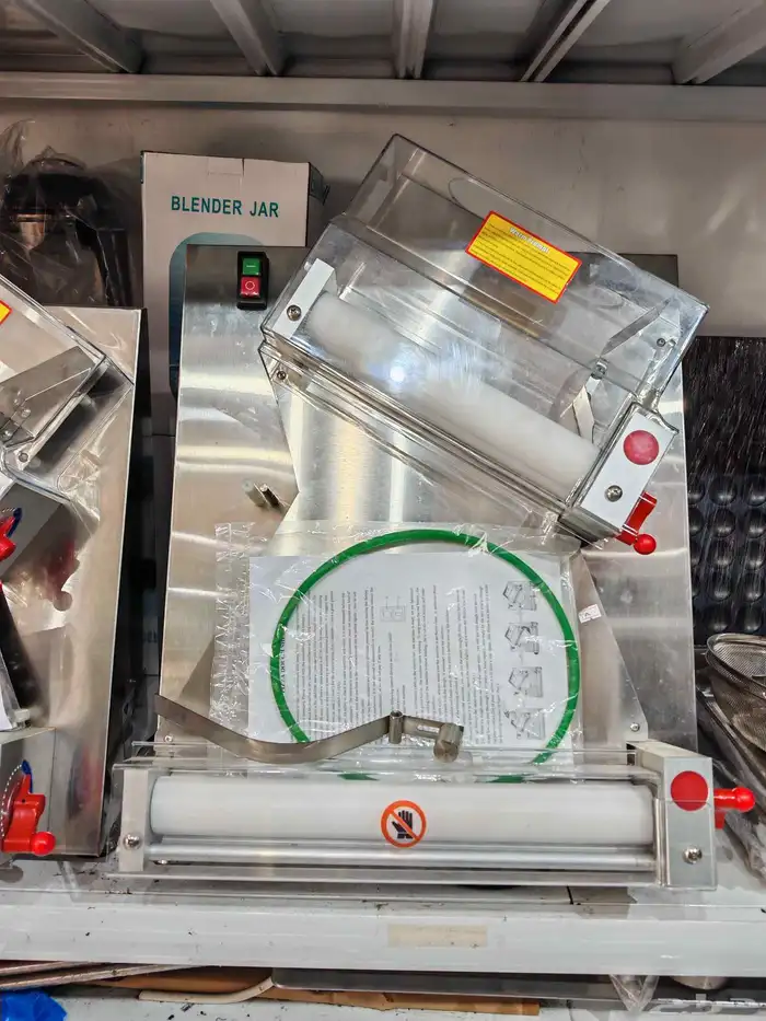 فرادة عجين مقاس 30 و40 1