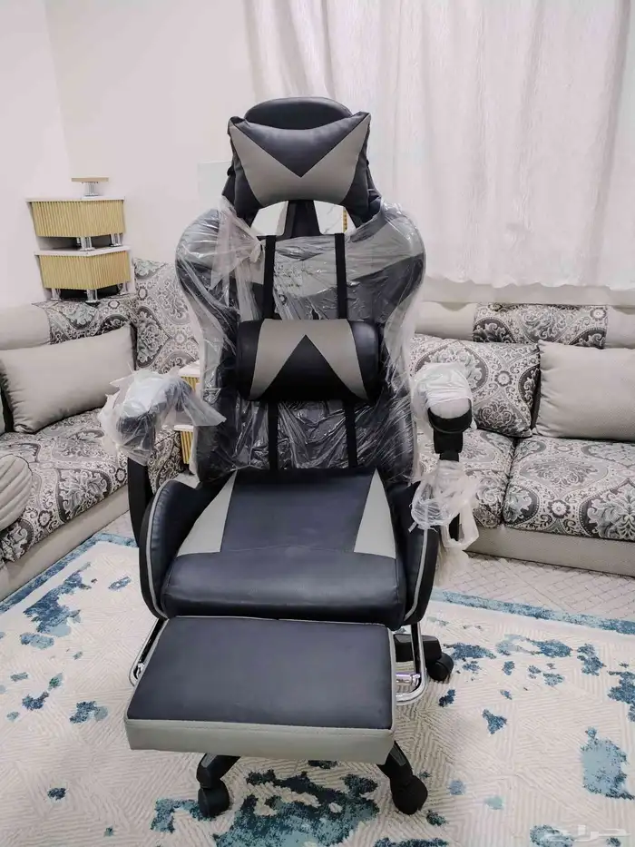 كرسي جيمينج جديد باكياسه لم يستخدم 1