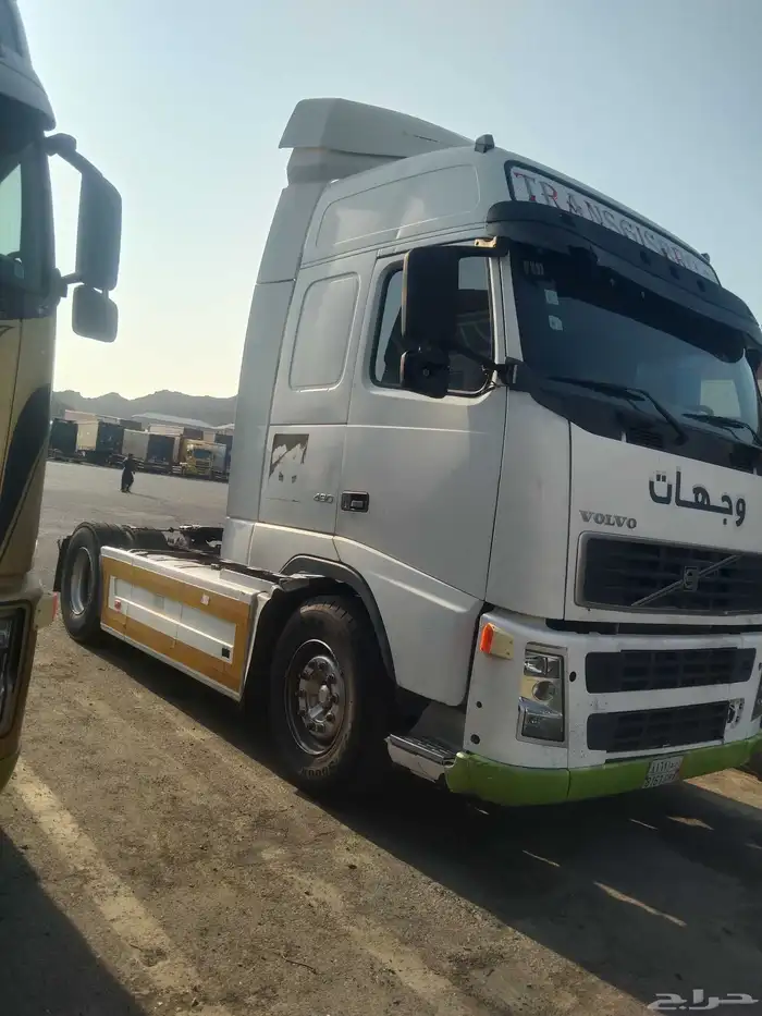 Volvo model 5 price 55000 phone number 1