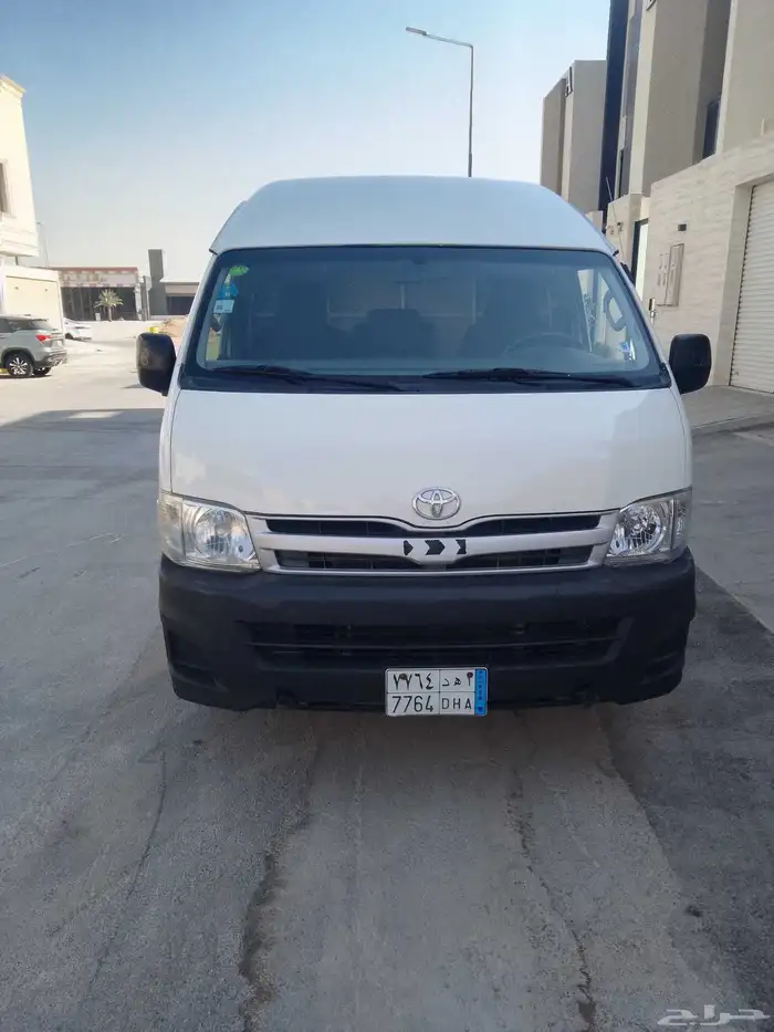 تويوتا فإن بضاعه 2013 3