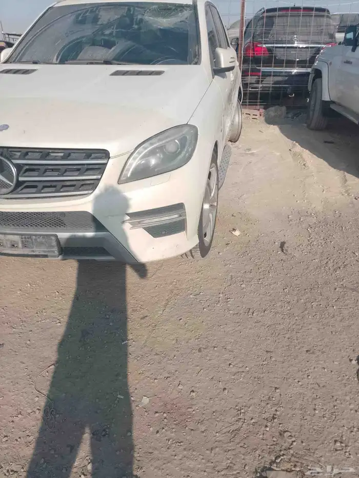 مرسيدس ام ال مديل2013تشليح قطع غيار السيارات المستعمله 0