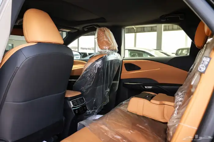 لكزس RX350 موديل 2024 عداد 20 الف كم 4