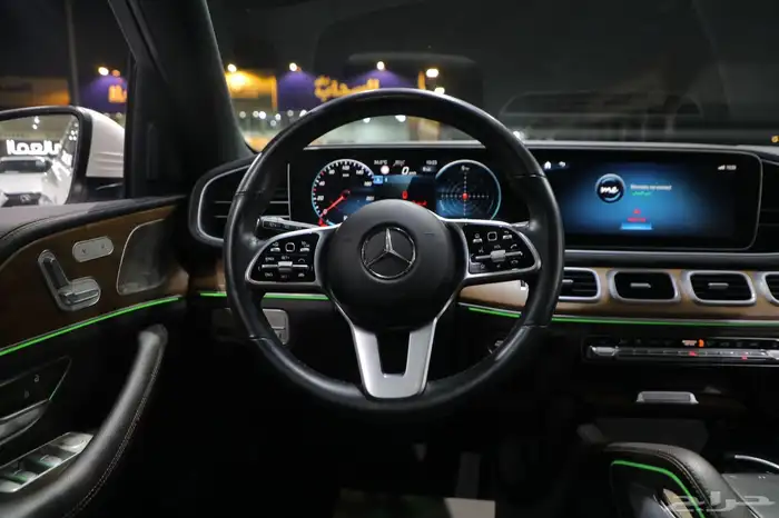 مرسيدس GLE 450 موديل 2022 9