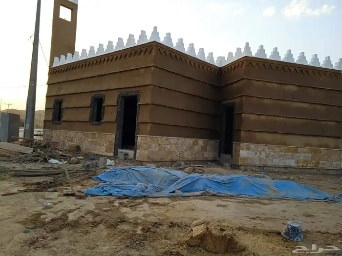 بناء وترميم بيوت الطين والحجر والاسقف اثل وجريد لياسه طينيه 0