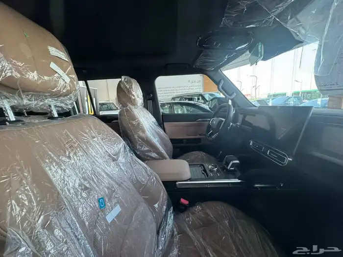 جيتور T2 لاكشري 2026 ألوان (فضي-أسود-أسمنتي-رمادي مطفي) 6