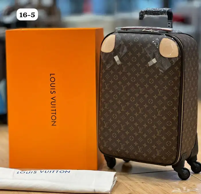 شنطة سفر لويس فيتون   توصيل فوري جده باقي المدن شحن 13