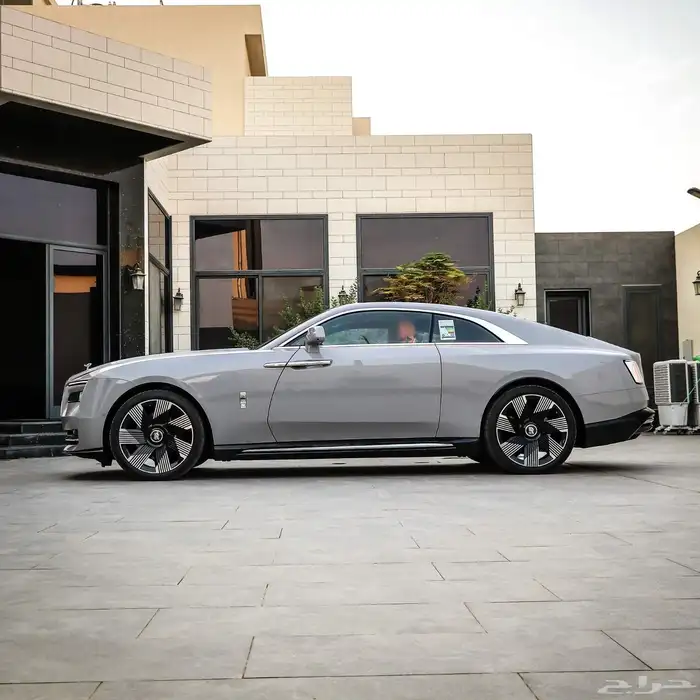 كاميرا كانون D90 مع عدسات 23