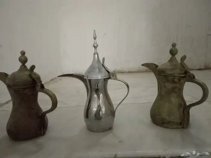 دله بغدادي رسلان تراثيه نحاس وواحد فضي 2