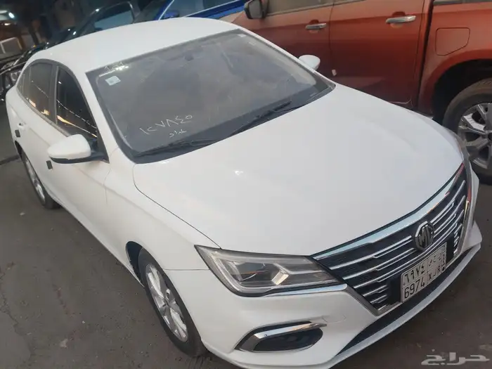 يوجد عندي سياره ام جي 2023 للبيع ارجو يتواصل مع الصامل 9