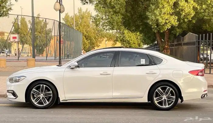 هونداي ازيرا 2018 استاندر سعودي 3