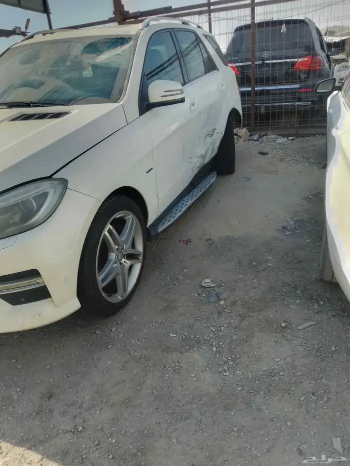 تشليح قطع مرسيدس ام ال2013تشليح قطع 3