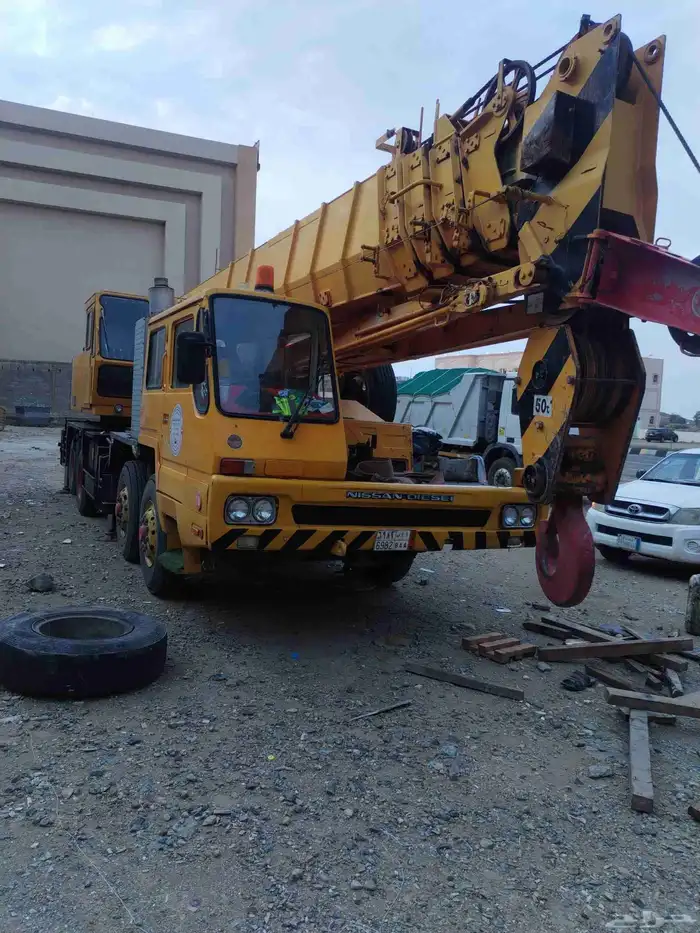 للايجار بالساعه او اليوم او الشهر كرينات 8