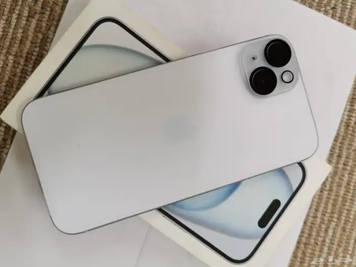 ايفون 15 بلس 5