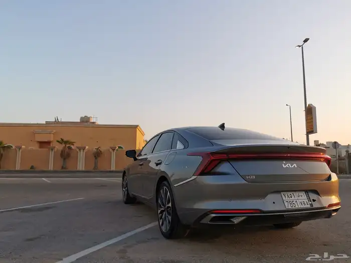 كيا K8 فل كامل اعلى فئة 4