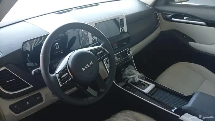 كيا سيلتوس MID موديل 2025 17