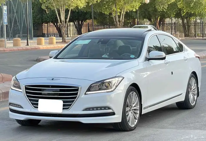 هونداي جنيسس G70 فل سعودي 5