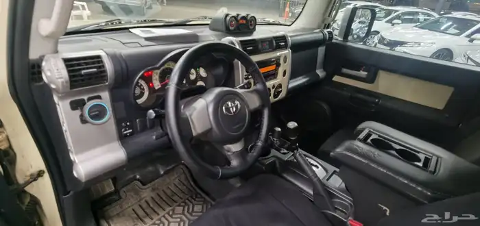 تايوتا اف جي الموديل 2008 تانكي صغير 13