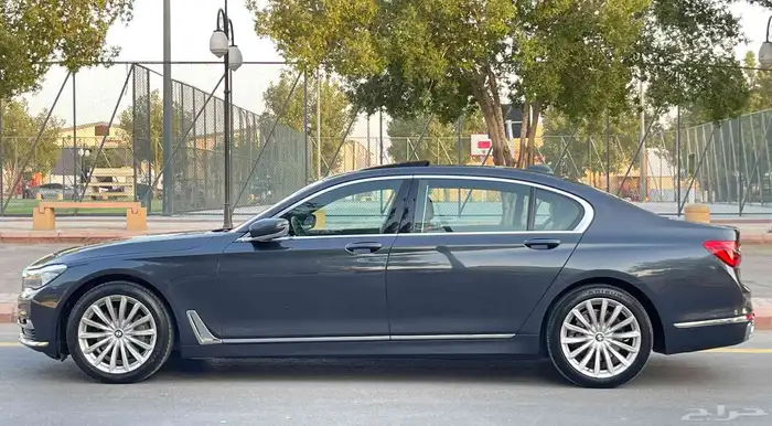 بي ام دبليو Li730 2018 فل سعودي 9