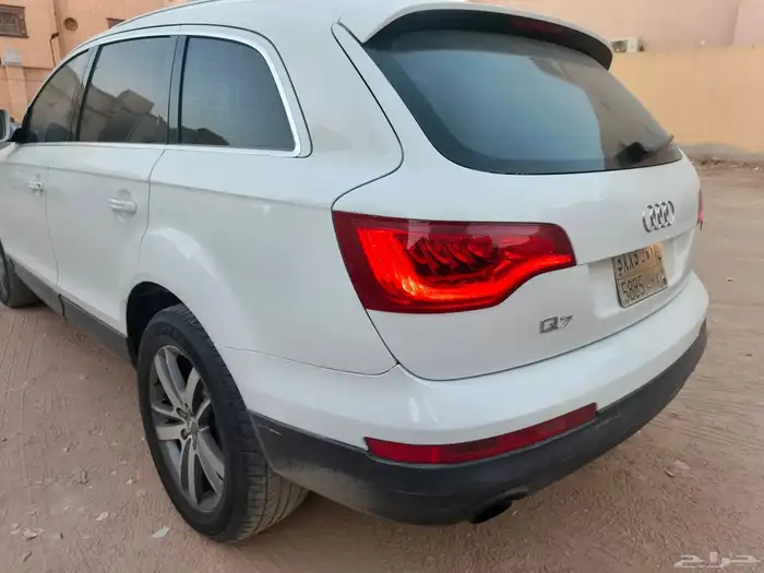 اودي Q7 2011 7