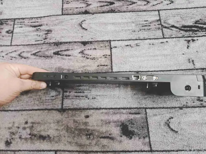 للبيع لاب توب رام 16 جيجا hp 0