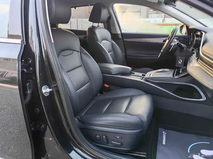 هونداي جرانديور (ازيرا) 6 سلندر فل موديل 2021م بدي وكالة 31