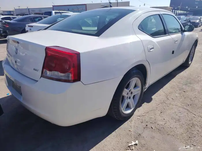 دووج تشارجر 2009 3