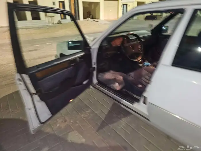 مرسيدس 1991 E300 6