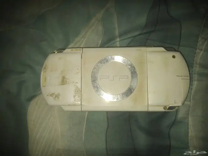 بلاي ستيشن متنقل psp و وصلة لتحويل التلفزيون لبلاي ستيشن 2
