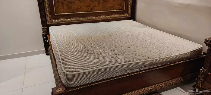 سرير كبير نفرين200 200 مع المرتبه 0