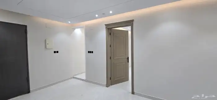 للبيع فيلا دورين وملحق 8 غرف نوم شغل شخصى 33