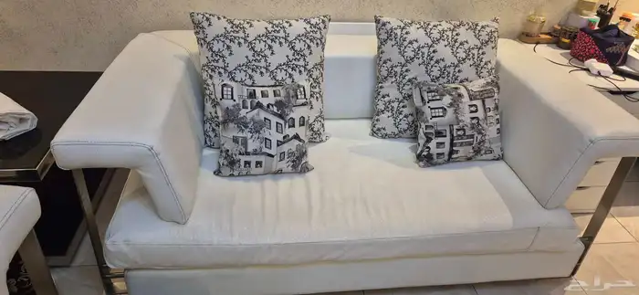 طقم كنب ابيض جلد للبيع 2