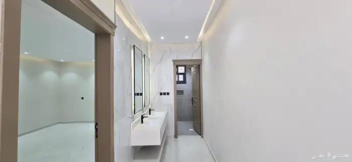 للبيع فيلا دورين وملحق 8 غرف نوم شغل شخصى 9