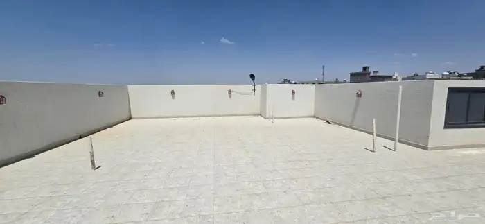 للبيع فيلا دورين وملحق 8 غرف نوم شغل شخصى 39